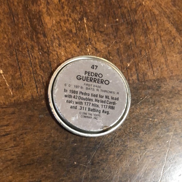 Topps Pedro Guerrero Cardinals baseball coin it does show some wear - Picture 2 of 3